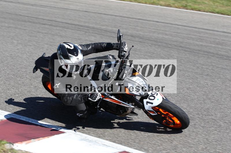 Archiv-2025/48 25.08.2025 Cornu Master School ADR/gruen-vert/109